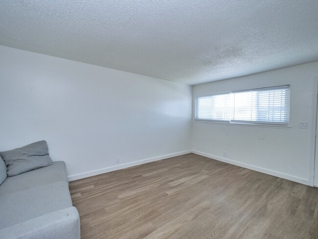 Orange Grove Apartments