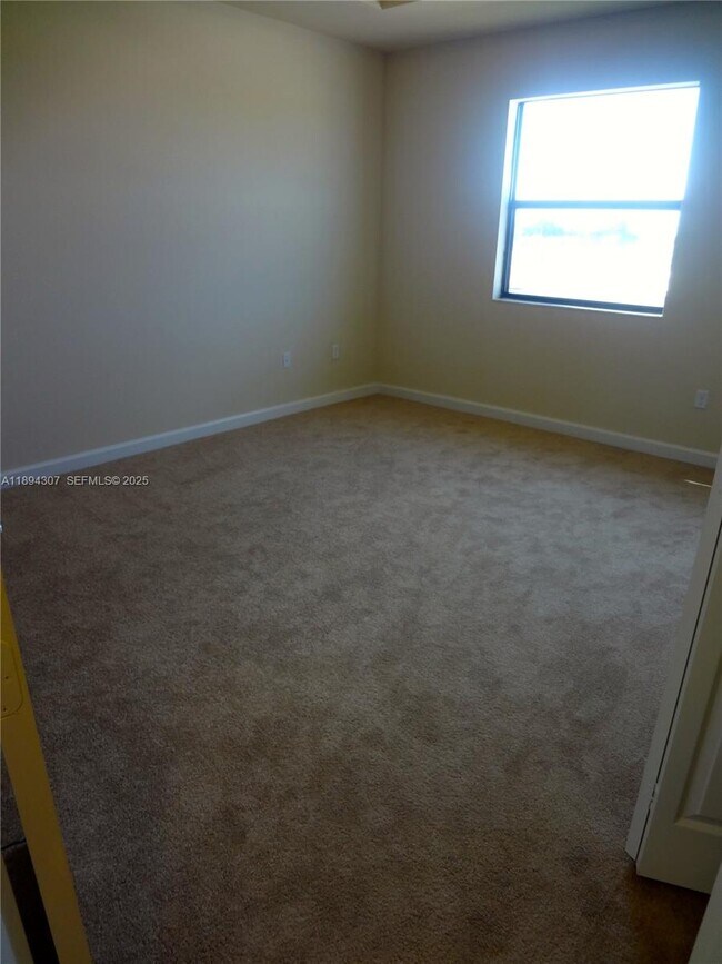 Photo - 11756 SW 238th St