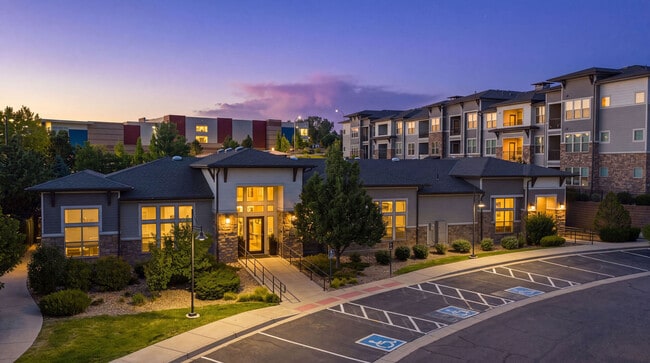HiLine at Littleton Commons apartments — community photo