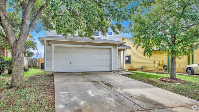 Building Photo - New Flooring, Wonder Neighborhood Rental