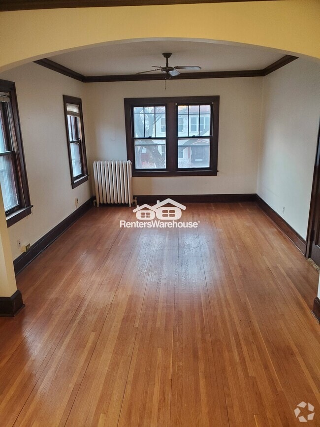 Building Photo - 3645 10th Ave S Rental