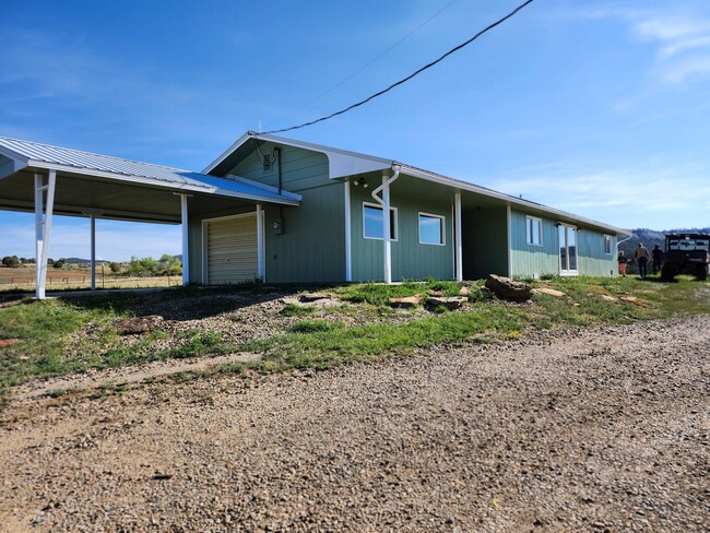 Mancos 2 bedroom on acreage - Mancos 2 bedroom on acreage House