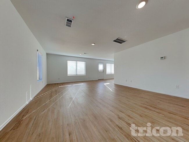 Photo - 18613 Rosehill Pr Dr