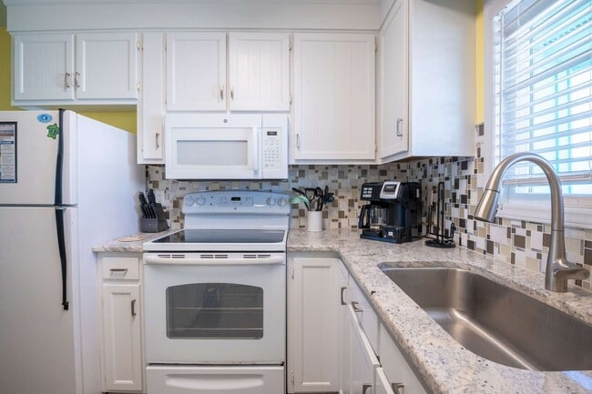 Photo - FURNISHED OCEANFRONT OFF-SEASON MONTHLY RENTAL