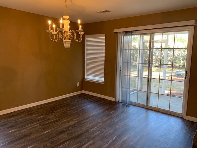 Photo - 9162 Maple Grove Dr
