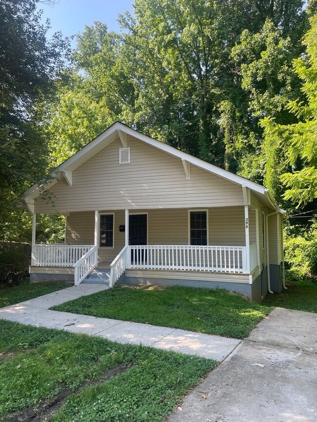 Photo - 308 Peden St House