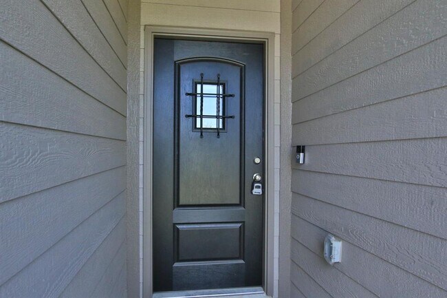 Photo - 15818 Dove Holw Dr Casa