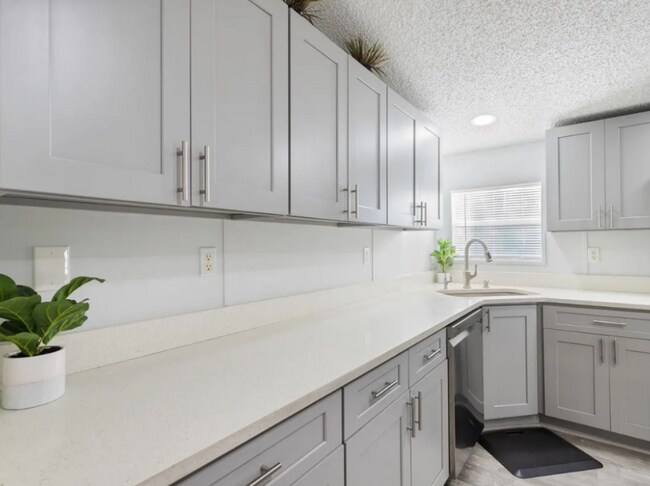 Photo - 2131 Odessa Gardens Ln