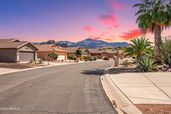 Building Photo - 8880 E Red Mountain Ln Rental