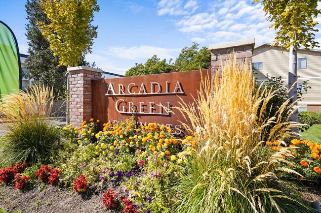 Arcadia Green Apartments - Arcadia Green Apartments