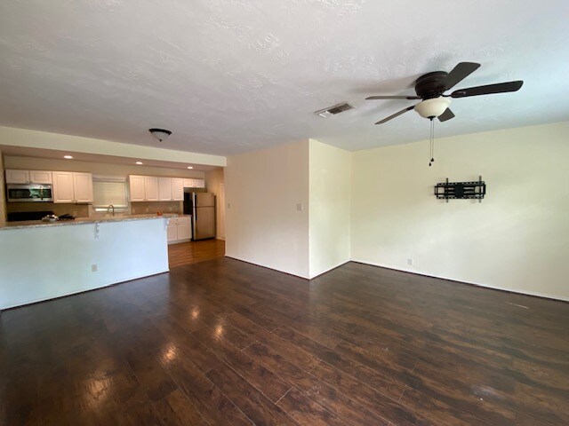 Photo - 1202 Marie St