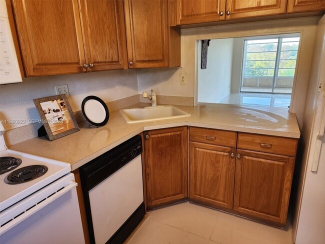 Photo - 8370 Sands Point Blvd Unit H303