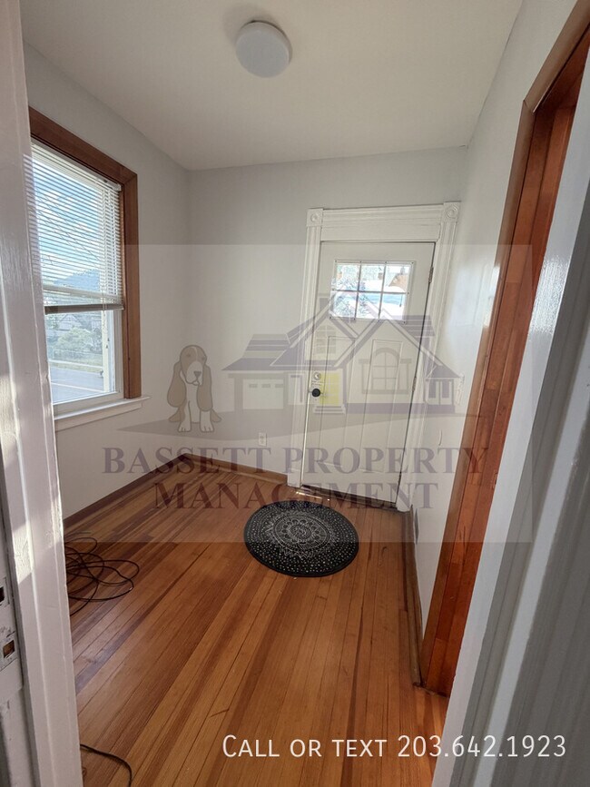 Photo - 538 2nd Ave