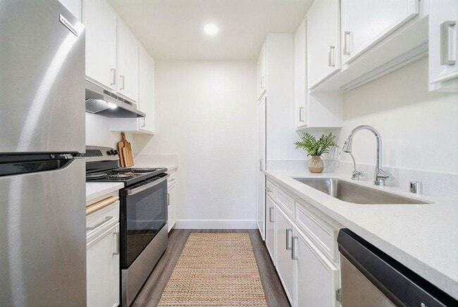 Photo - 1440 Oak Dr Unit H04