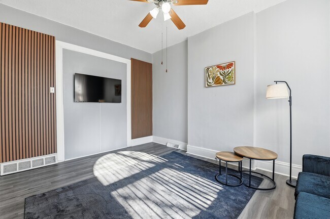 Photo - 2711 Allen Ave Unit Furnished  in Fox park