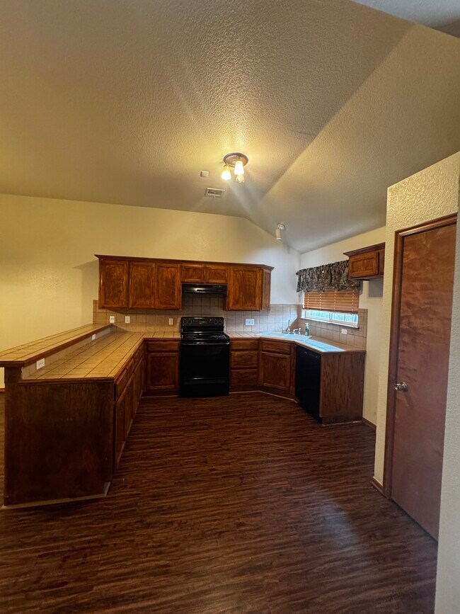 Photo - 17317 Bronze Ln
