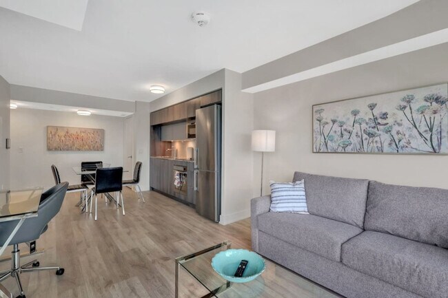 Building Photo - 585 Bloor St E Unit SI ID1471495P