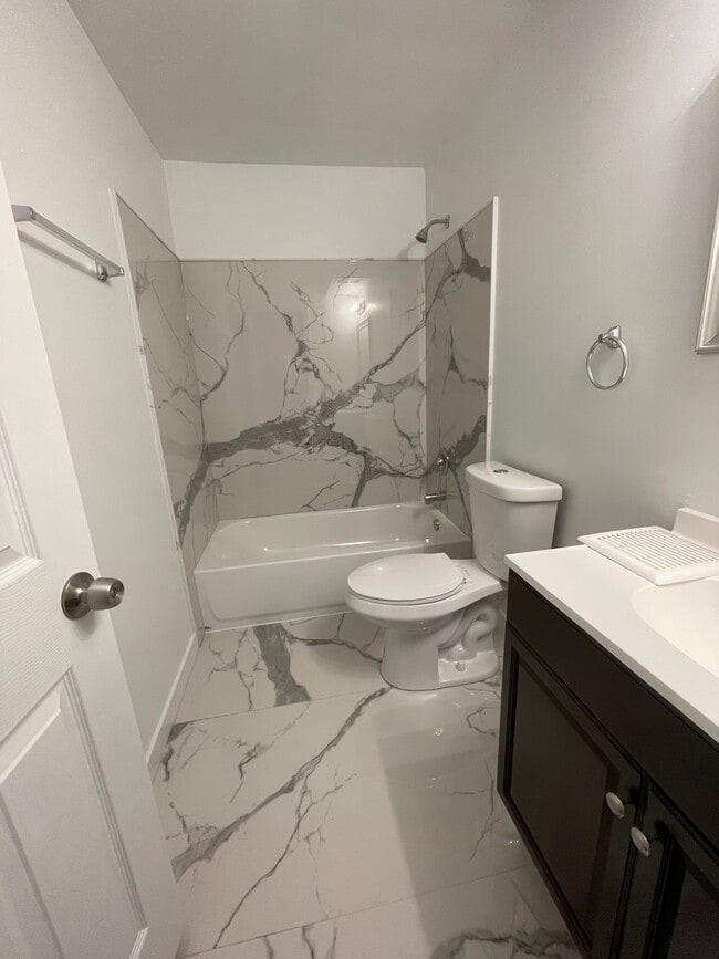 Photo - 322 Mount Everest Dr Unit B