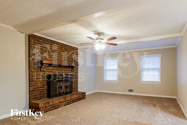 Photo - 5292 Clarkview Dr