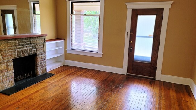 Front Living Room - 70 E Hudson St Unit 70 Rental