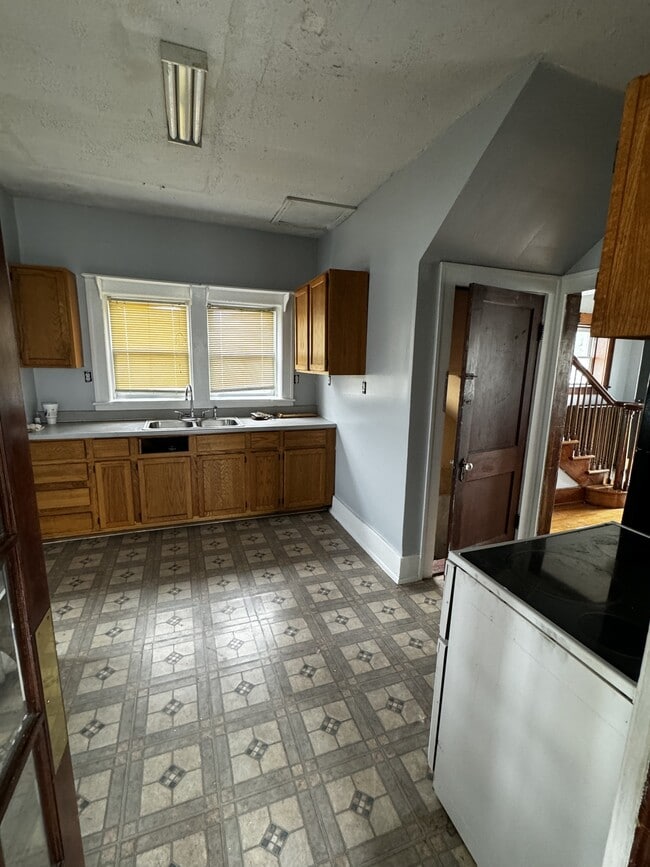 Photo - 439 Eagle School Rd