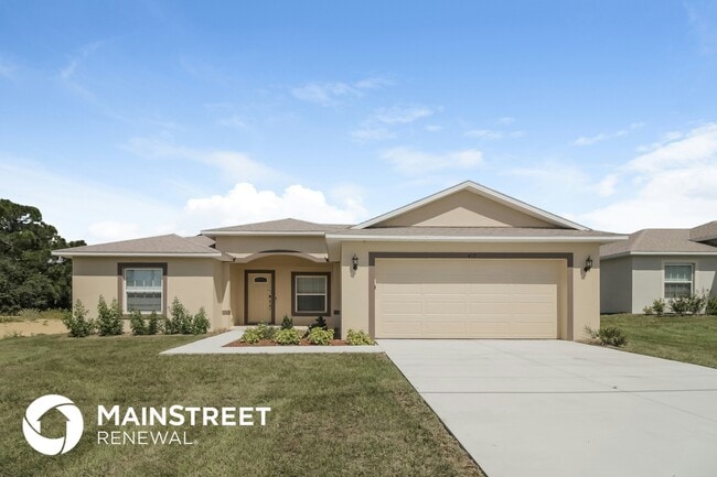 Building Photo - 417 Athabasca Ct