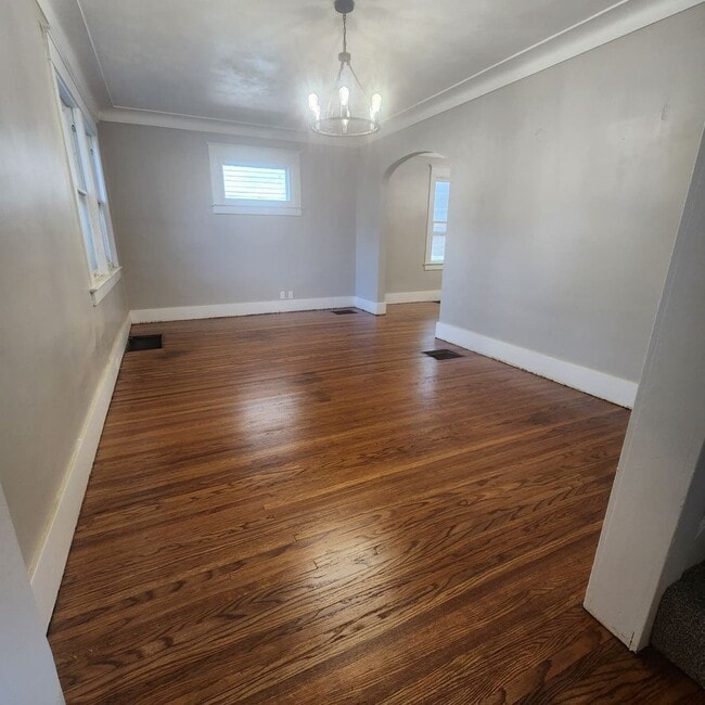 Photo - 218 Worthington St