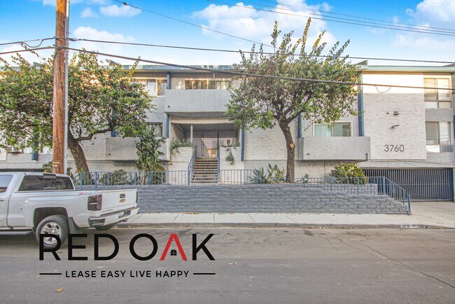 Photo - ~$350 OFF Each Month~ Spacious One Bedroom... Unidad 36