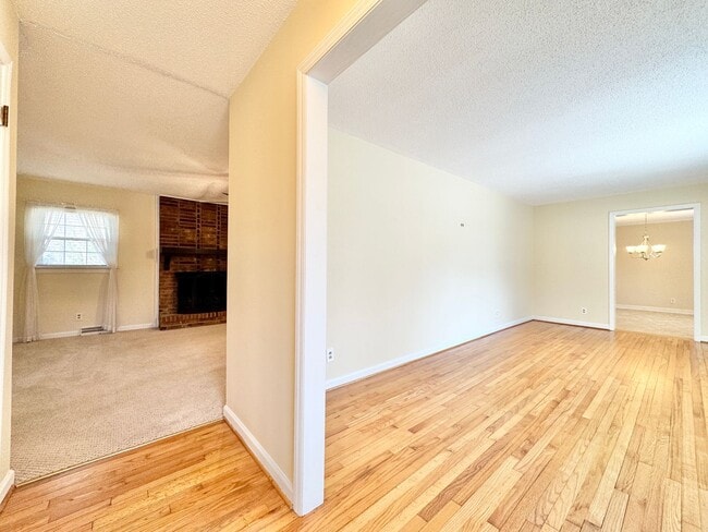 Photo - Well Maintained 3 Bedroom Home Off Lake Brandt Rd!