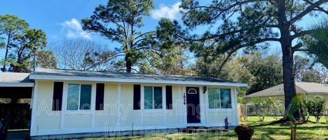 Building Photo - 1848 Howland Blvd Rental
