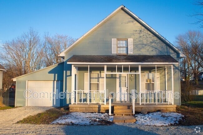 Building Photo - 215 N 6th St Rental