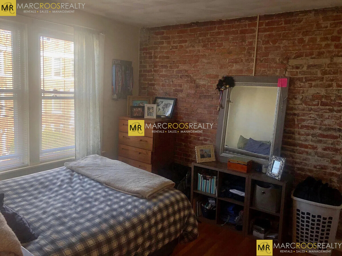 Photo - 14 Colborne Rd Condo