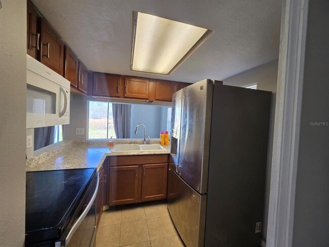 Photo - 475 Caribbean Dr