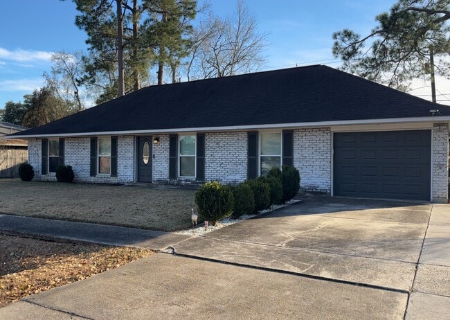 Building Photo - 9150 Nolen Dr