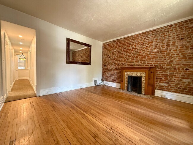 Photo - Charming unit for rent in Wash Park! Unidad 1