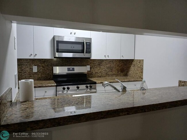 Photo - 11591 NW 43rd Ct Condo Unit 11591