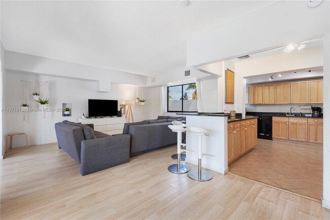 Photo - 1441 S Treasure Dr