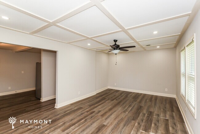 Photo - 6030 Stonewall Dr