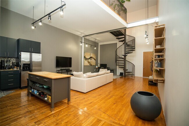 Photo - 1312 Live Oak St Unit 223