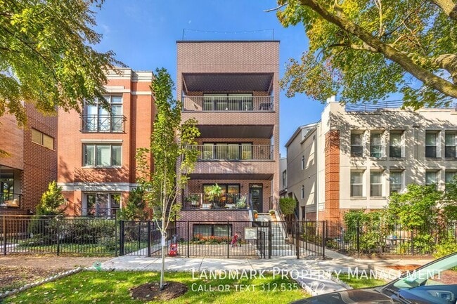 Building Photo - 2658 N Bosworth Ave Unit 2