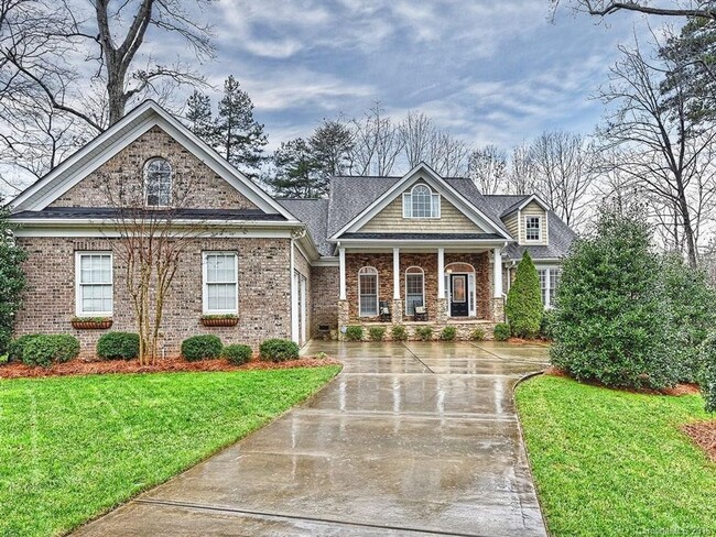 Custom Built Home in one of Charlotte's mo... - Custom Built Home in one of Charlotte's mo...