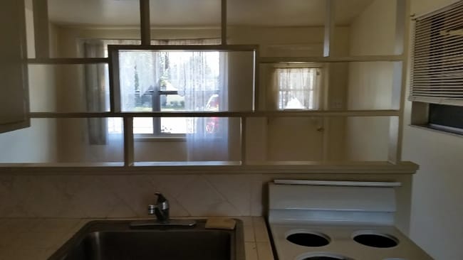 Photo - 10535 118th Ave N