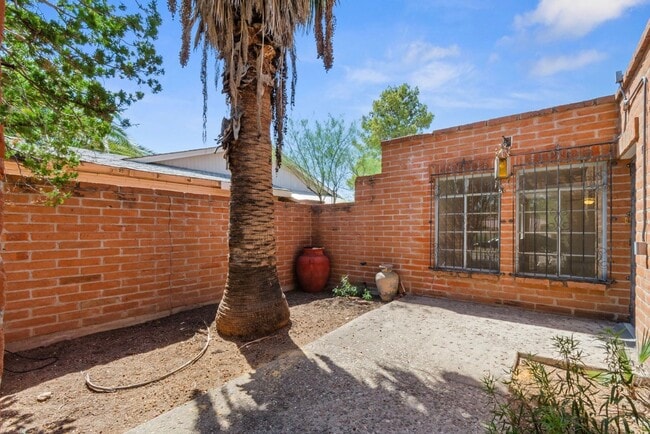 Photo - Great Home in the Heart of Tucson, AZ!