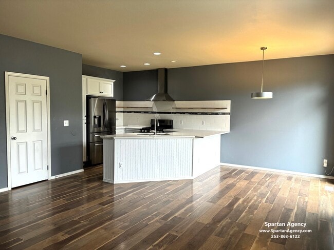 Photo - 18302 114th Ave E