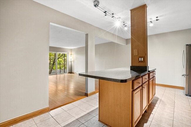 Photo - 5200 Carriage Way Dr Unit 218
