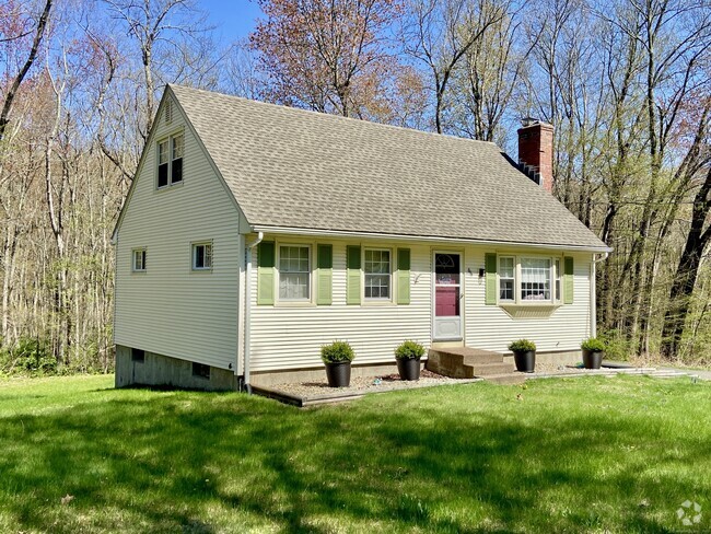 Building Photo - 66 Glenstone Dr Rental