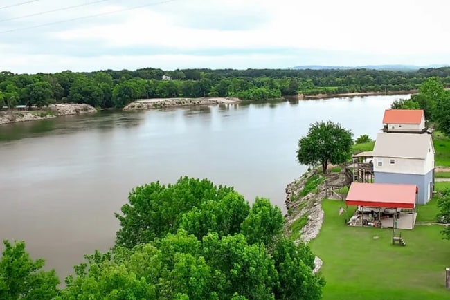 Photo - 1 Wolf Island Rd