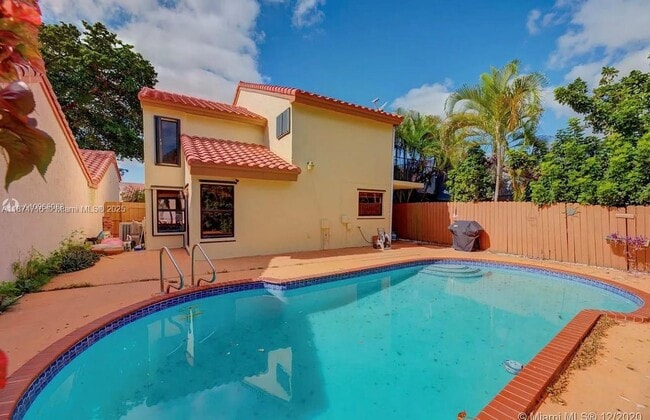 Building Photo - 9953 SW 147th Ct Rental