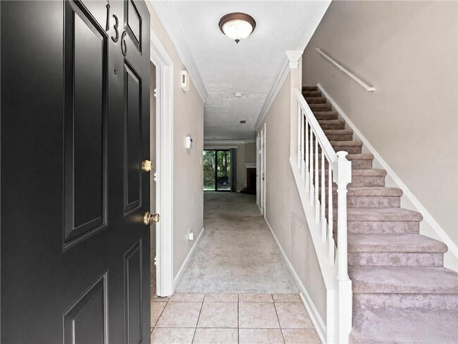 Photo - 136 Sterling Ct
