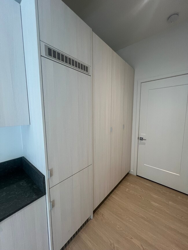 Photo - 1901 Overland Ave Unidad 106B